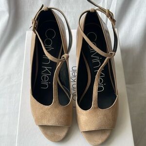 Calvin Klein Nicolette Patent Smooth Heels